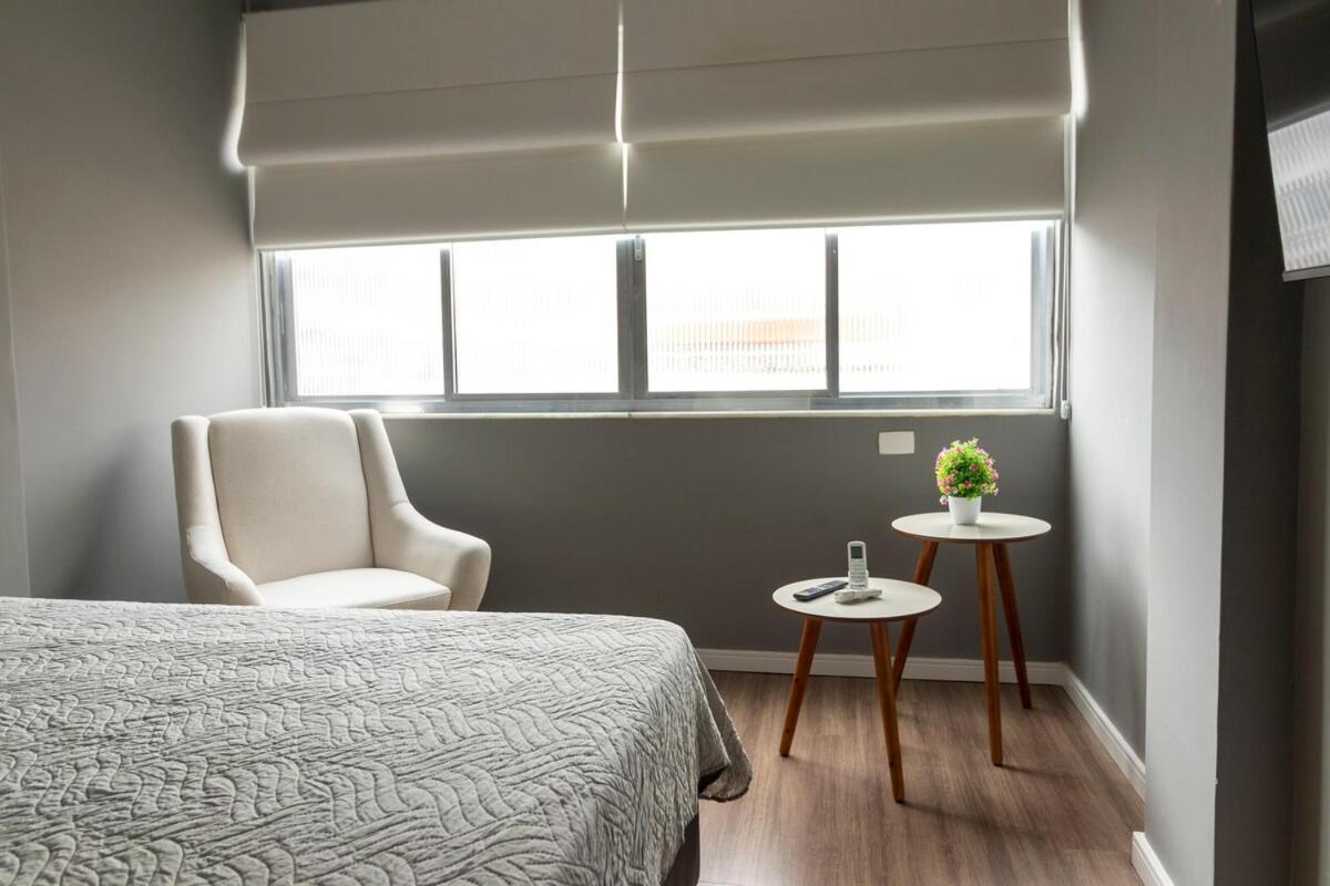 Apartment In Leme, Copacabana Rio de Janeiro